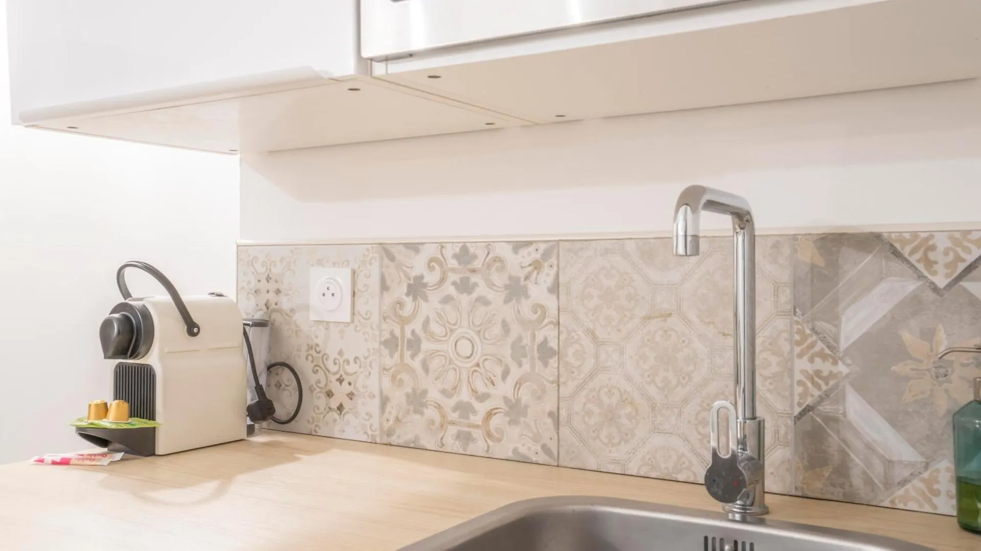 Proche Theatre Apartment Grasse 0*,  France